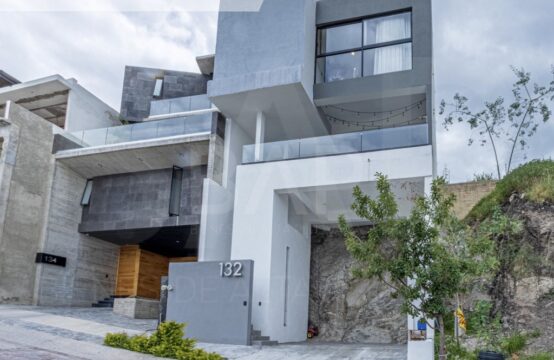 Casa Lomas Punta del Este Privada Vergel 132