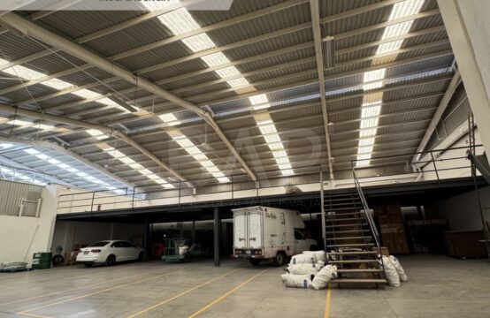 Nave Industrial Colonia independencia