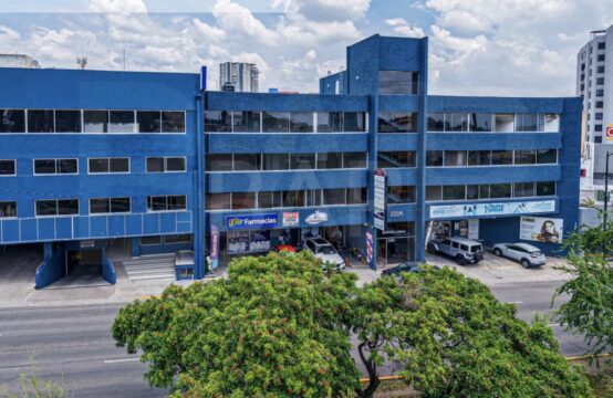 Oficina 202 Lomas del Campestre