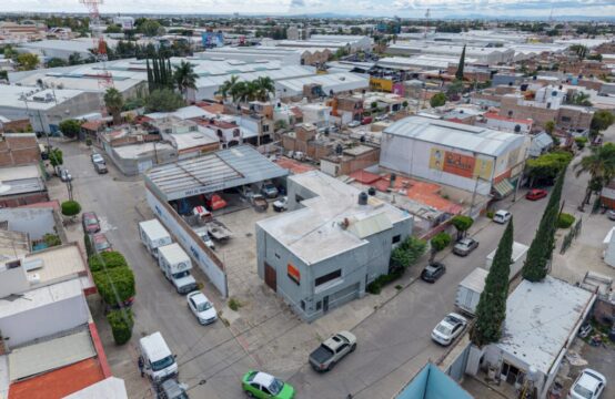 Taller y Oficinas Valle de León