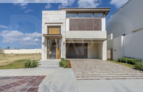 Casa La Valenciana Residencial Privada 01