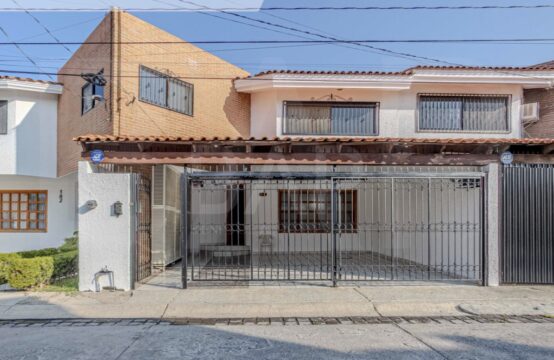 Casa Villas de los Sauces